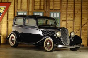 Ford Tudor Sedan Custom 1934 года